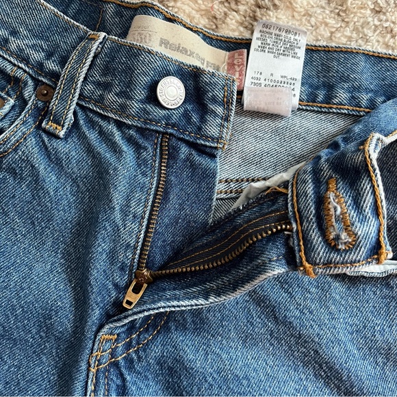 ☁️ SOLD ☁️ Levi’s 550 Denim Shorts - Picture 4 of 5